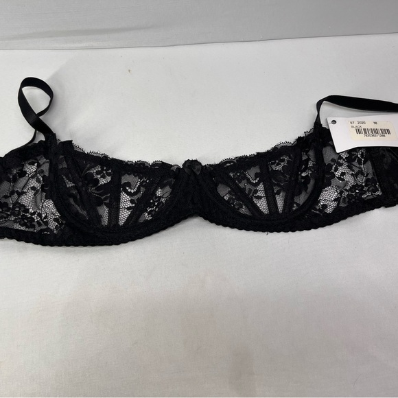 Chic Black Lace Underwire shelf Bra - Picture 3 of 7